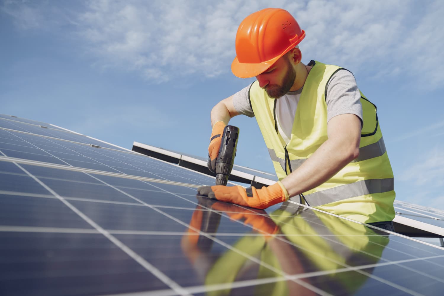 Requisitos de instalación de placas solares en Paterna